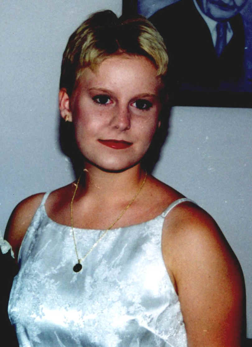 wpe2.jpg (61706 bytes)